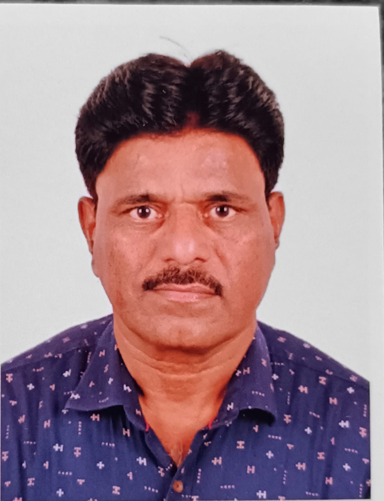 Prof. Ravindra Kadu